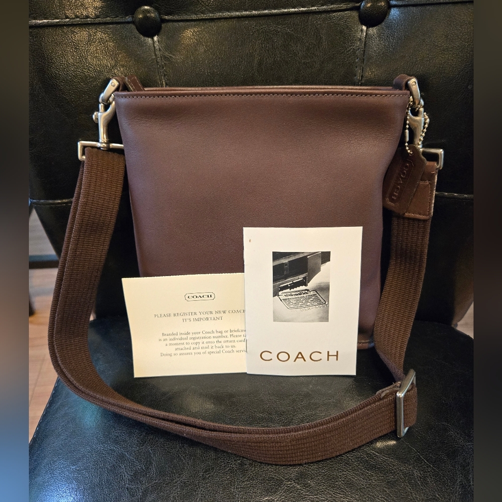VINTAGE Coach Brown Leather Bag W/ Adj Strap  No. M9D - 9433
